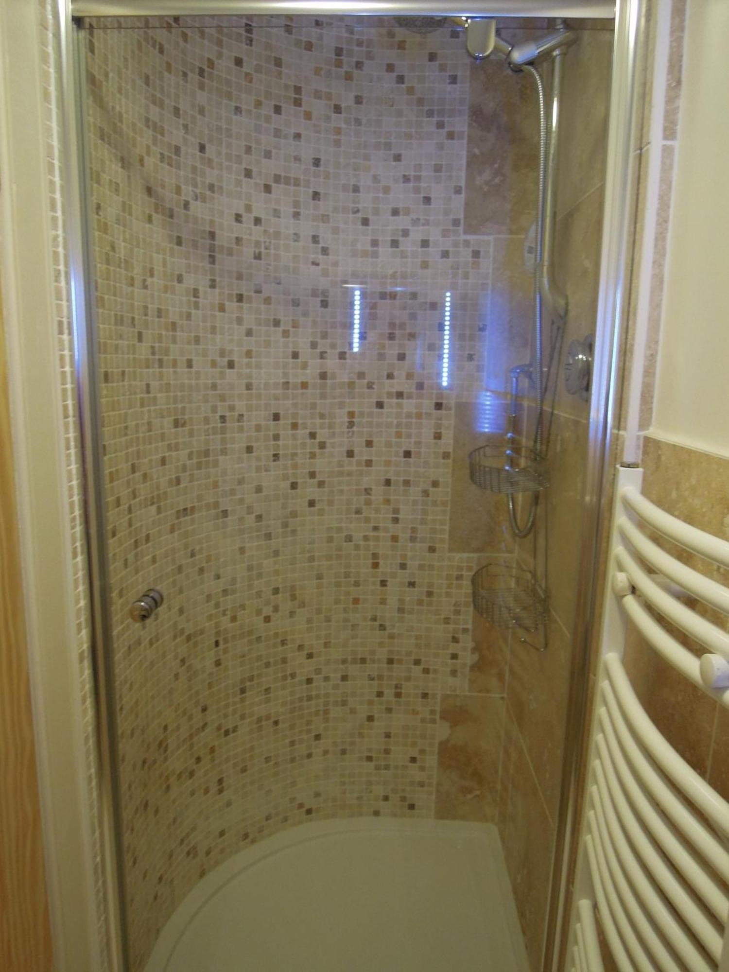 Seascape Largo Bed & Breakfast Lundin Links Екстериор снимка